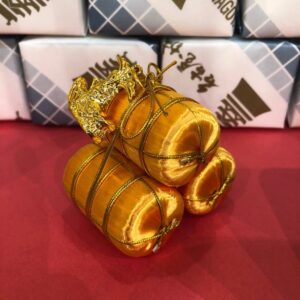 【西の丸御蔵城宝館限定商品】金の米俵（金鯱チャーム付き）